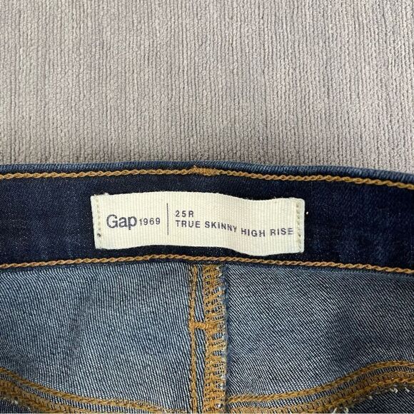 Gap True Skinny High Rise Dark Denim Jeans Women’s Size 25R - Picture 9 of 9
